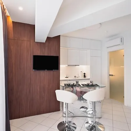 Διαμέρισμα Downtown Skyloft Καλαμάτα